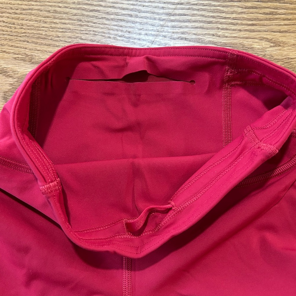 Lululemon Base Pace HR Tight 28’’ Brushed DKRD Size 2 - Picture 4 of 6